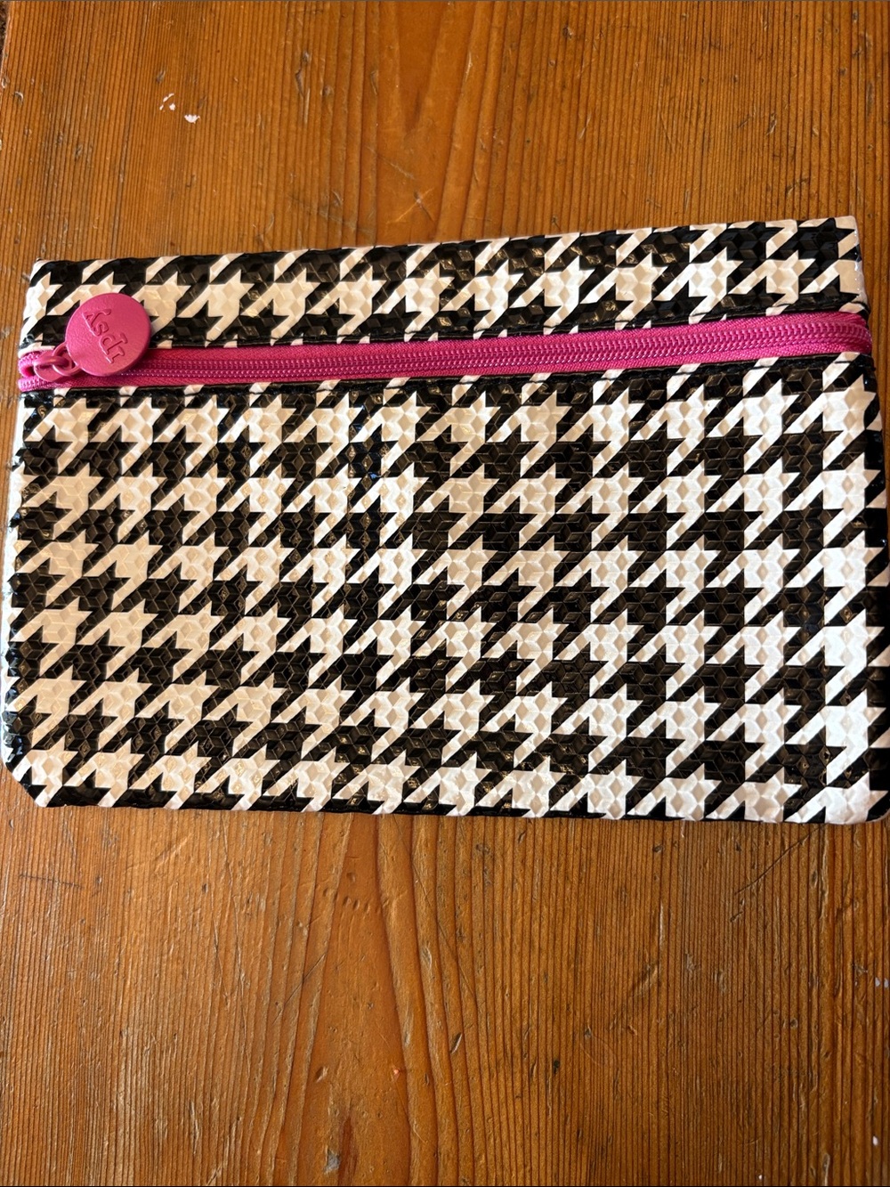 ipsy Black & White Houndstooth Pouch with Pink Zip Accent 4.5”x7”